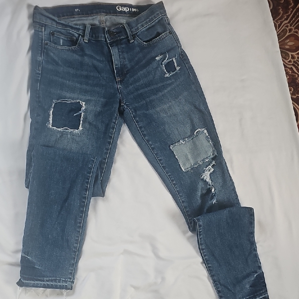 Gap Women's Blue Distressed Jeans